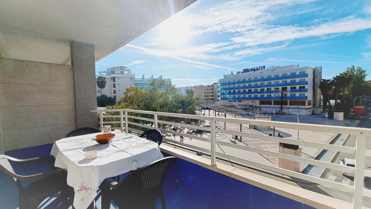 Apartamentos Navarra 07 Salou Kültér fotó