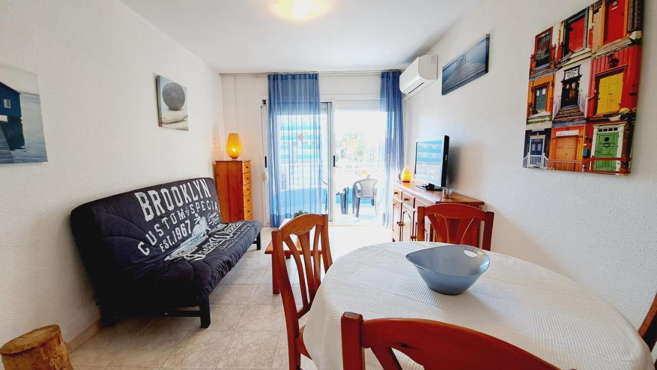 Apartamentos Navarra 07 Salou Kültér fotó