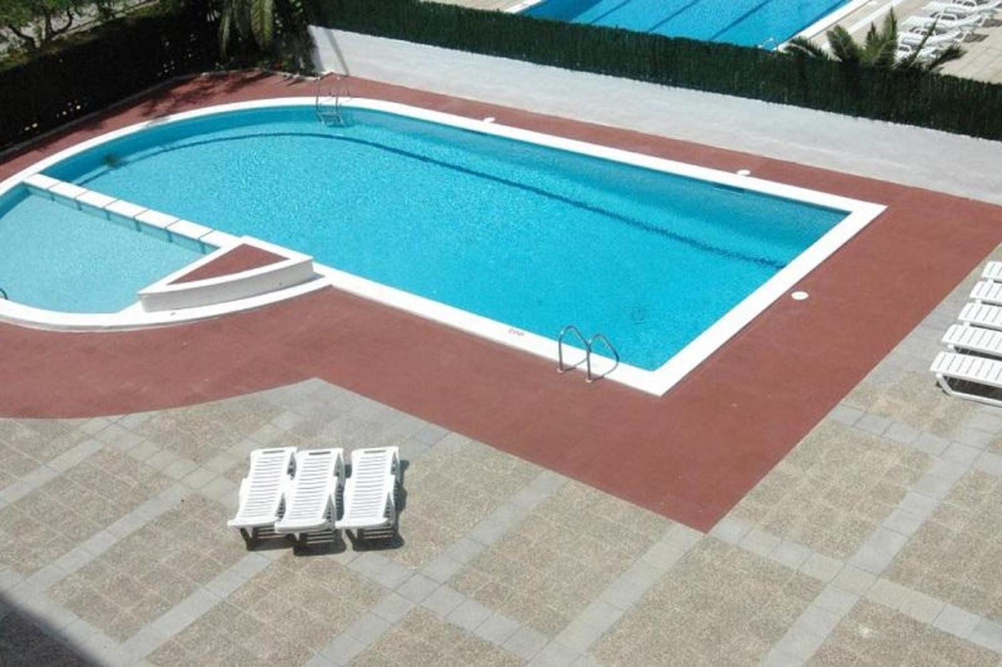 Apartamentos Navarra 07 Salou Kültér fotó
